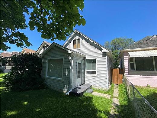 613 St John's